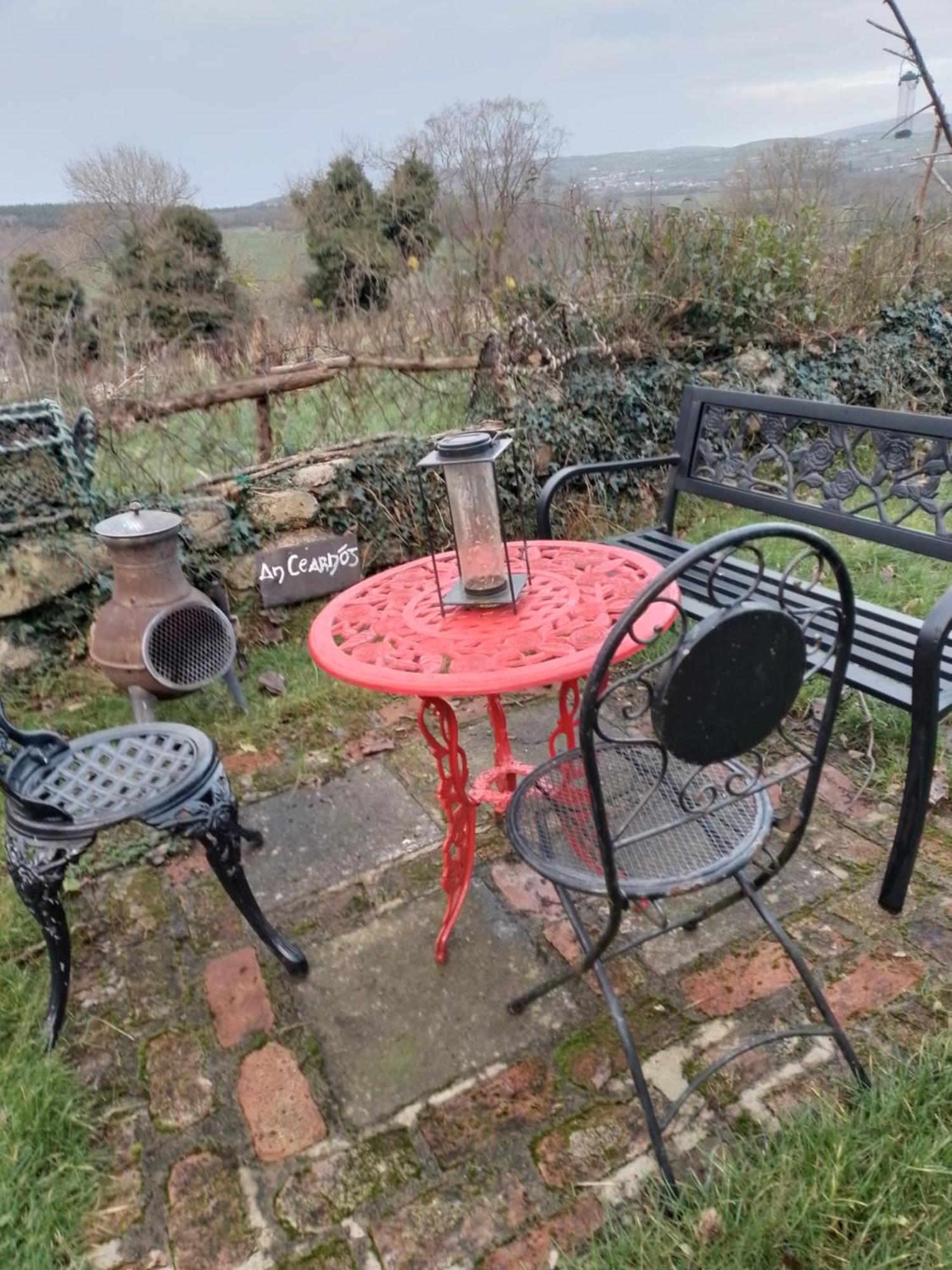 Quarvue Farmhouse, Unique House With Views Of Mournes And Cooleys O Meith Exterior photo